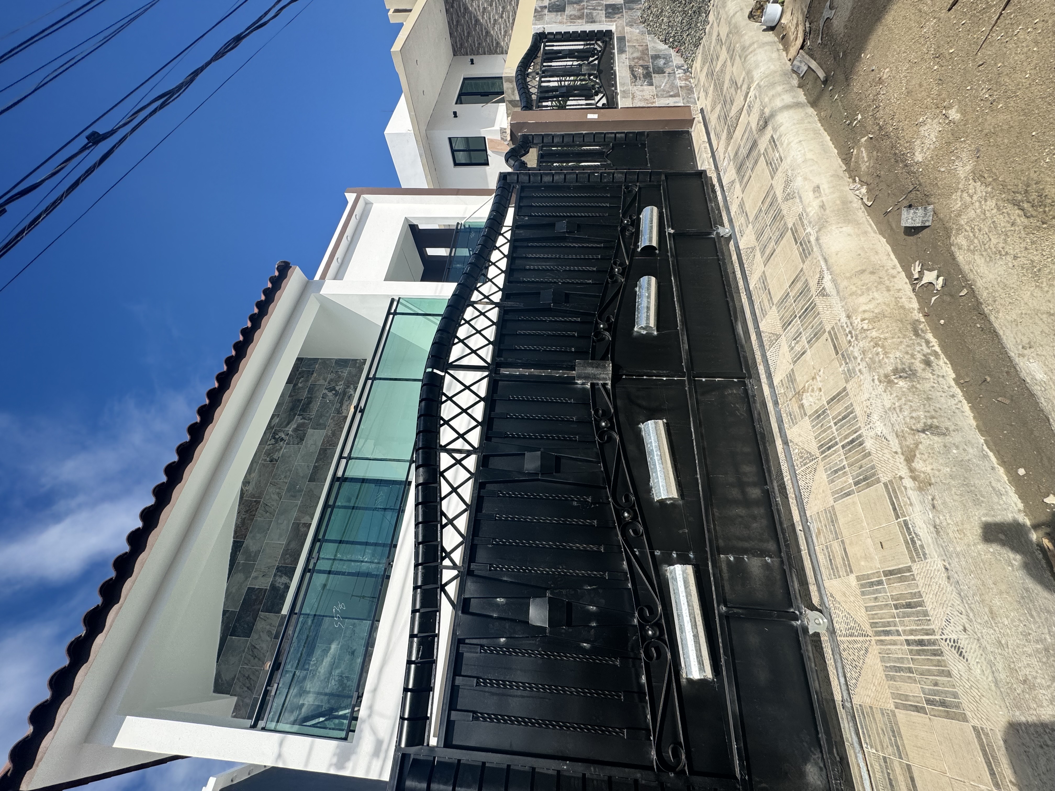 casas - venta de casa de lujo en la autopista de san isidro brisa oriental Santo Domingo 1
