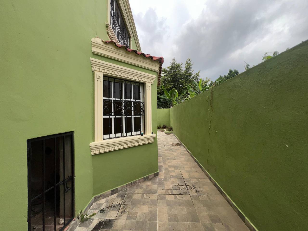 casas - Se vende casa de dos niveles Prado Oriental  4