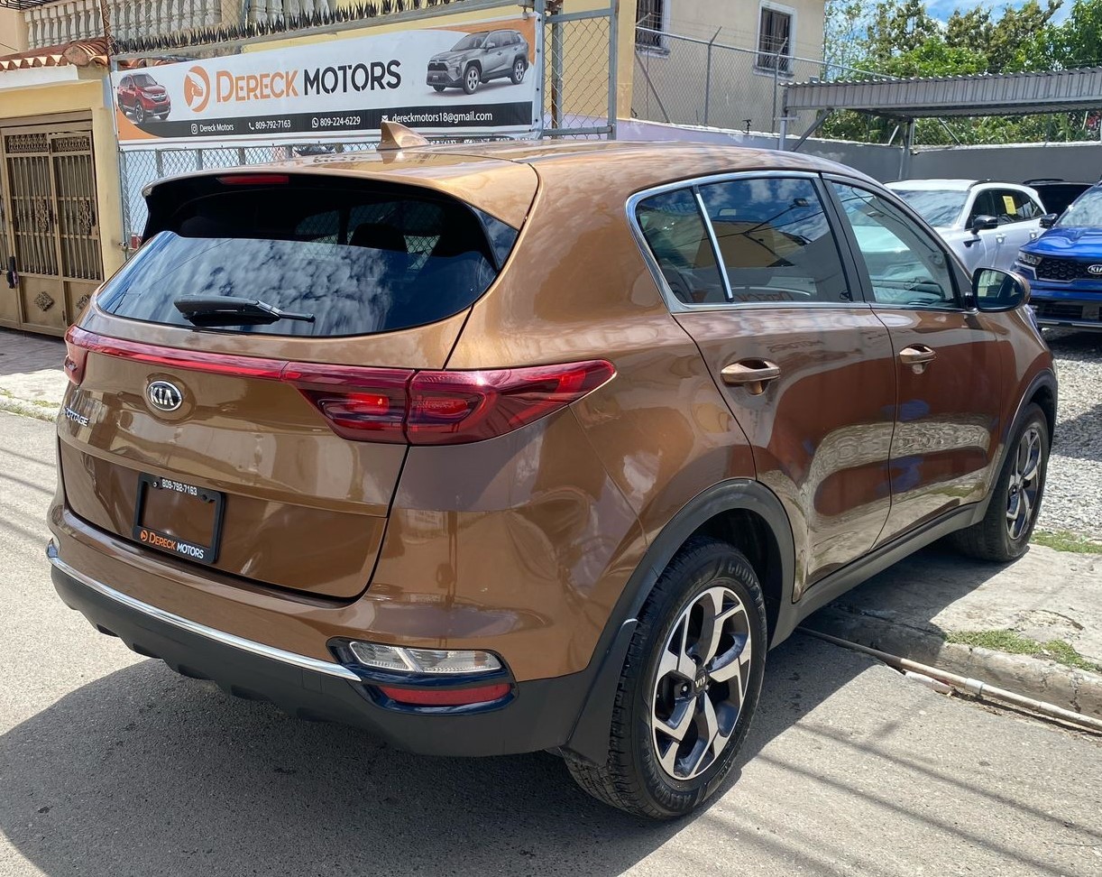 jeepetas y camionetas - Kia Sportage Lx 2020 3