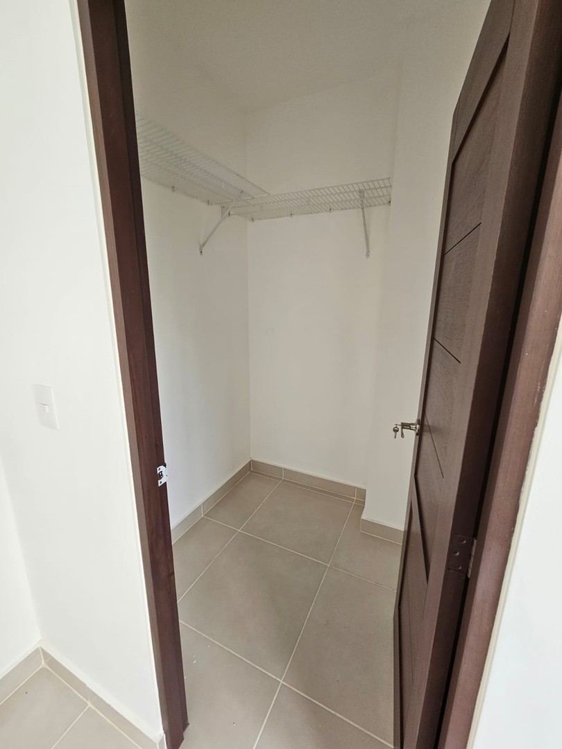 apartamentos - Apartamento en Venta 2do Nivel, Residencial Cerrado  3