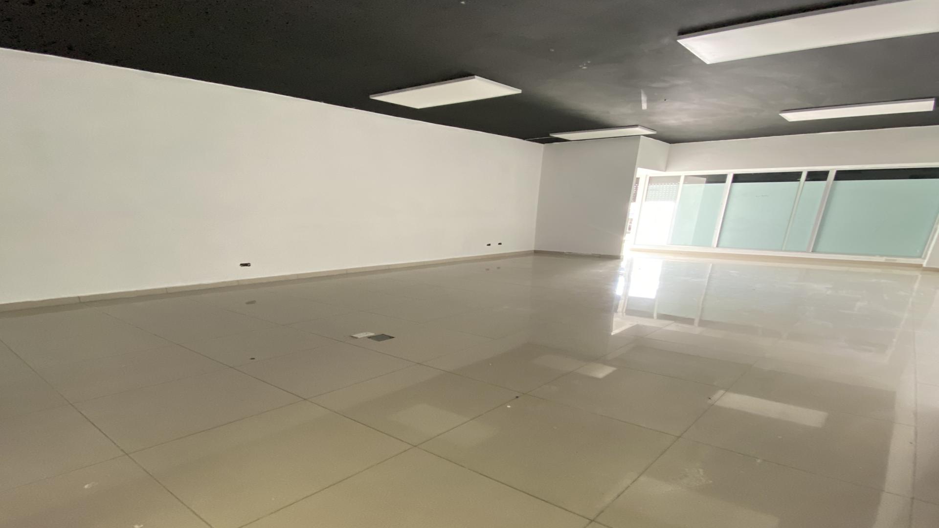 oficinas y locales comerciales - LOCAL EN ALQUILER EN EL CORAZON DE GAZCUE, G-12 0