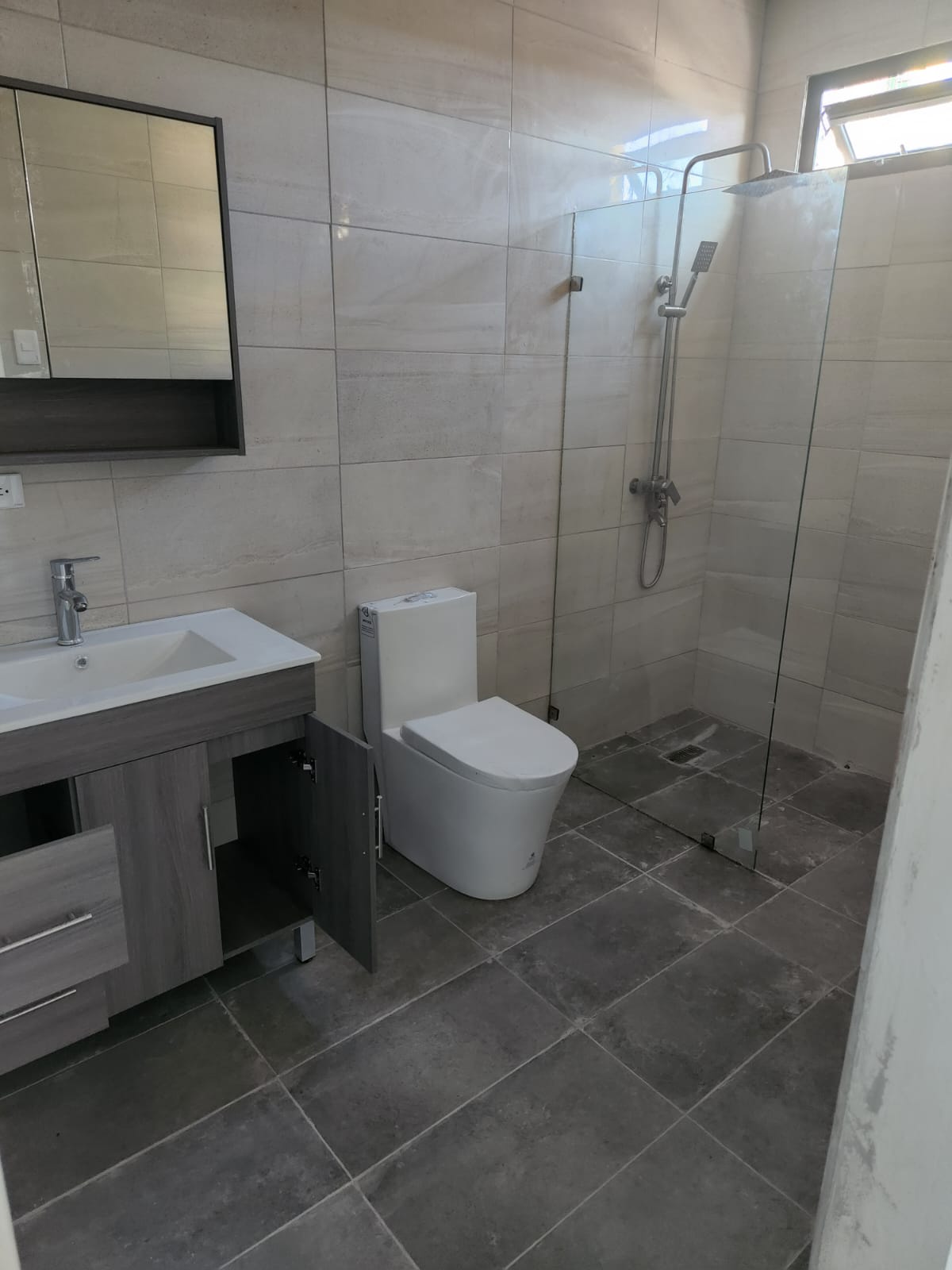 casas - Casa en Venta en la Av independencia 5