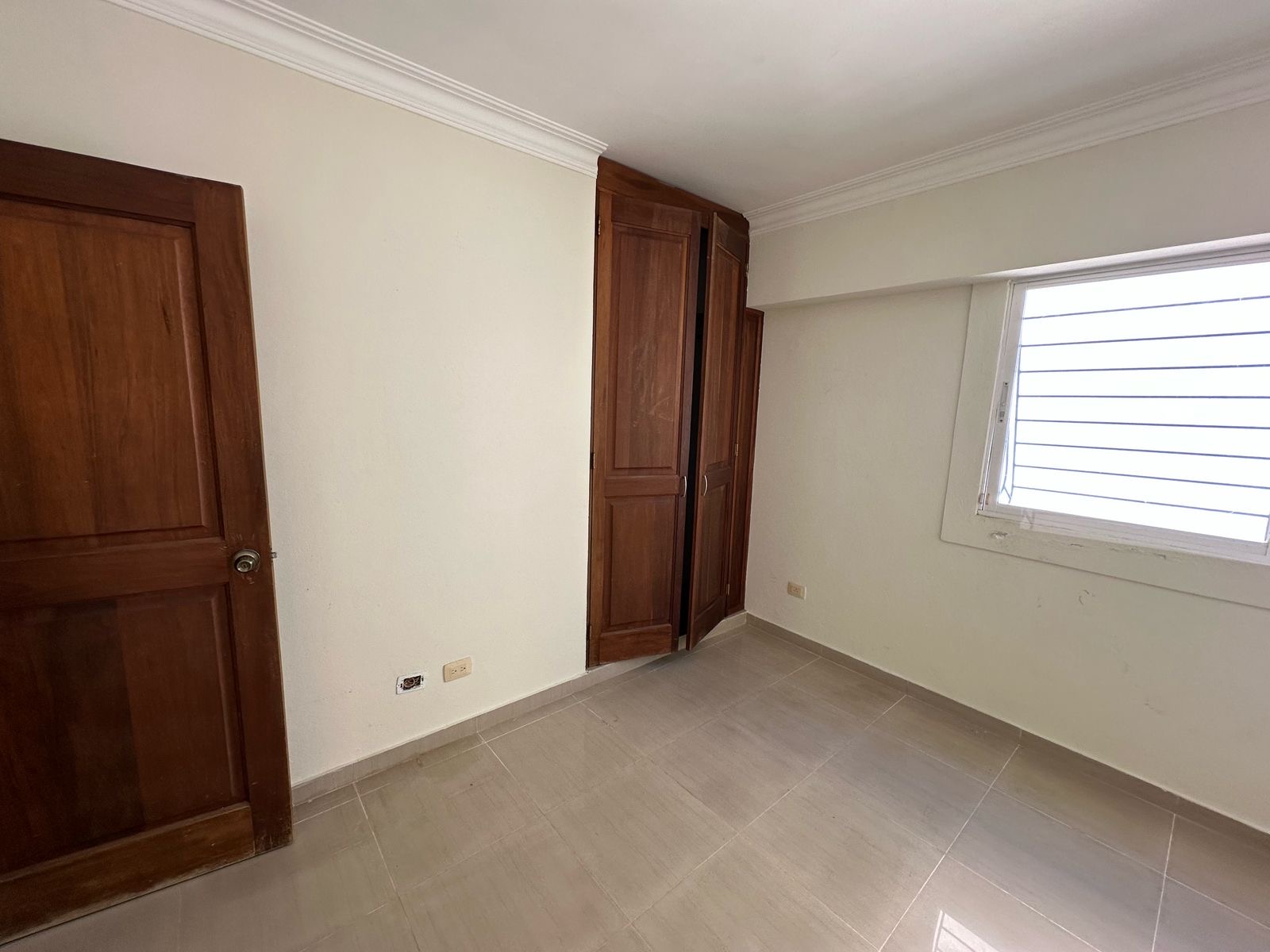 apartamentos - Vendo independencia tercer nivel Jardines del Sur  9