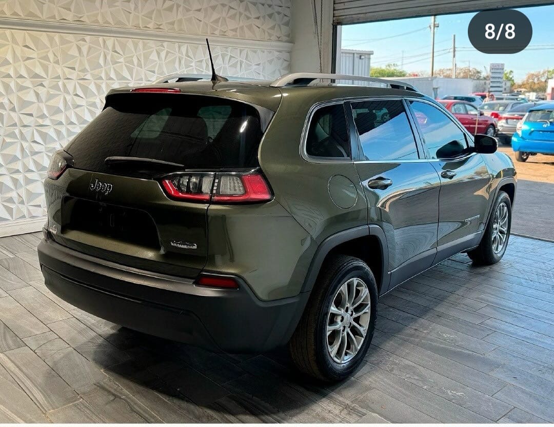 jeepetas y camionetas - JEEP CHEROKEE DE EXCELENTES CONDICIONES 0