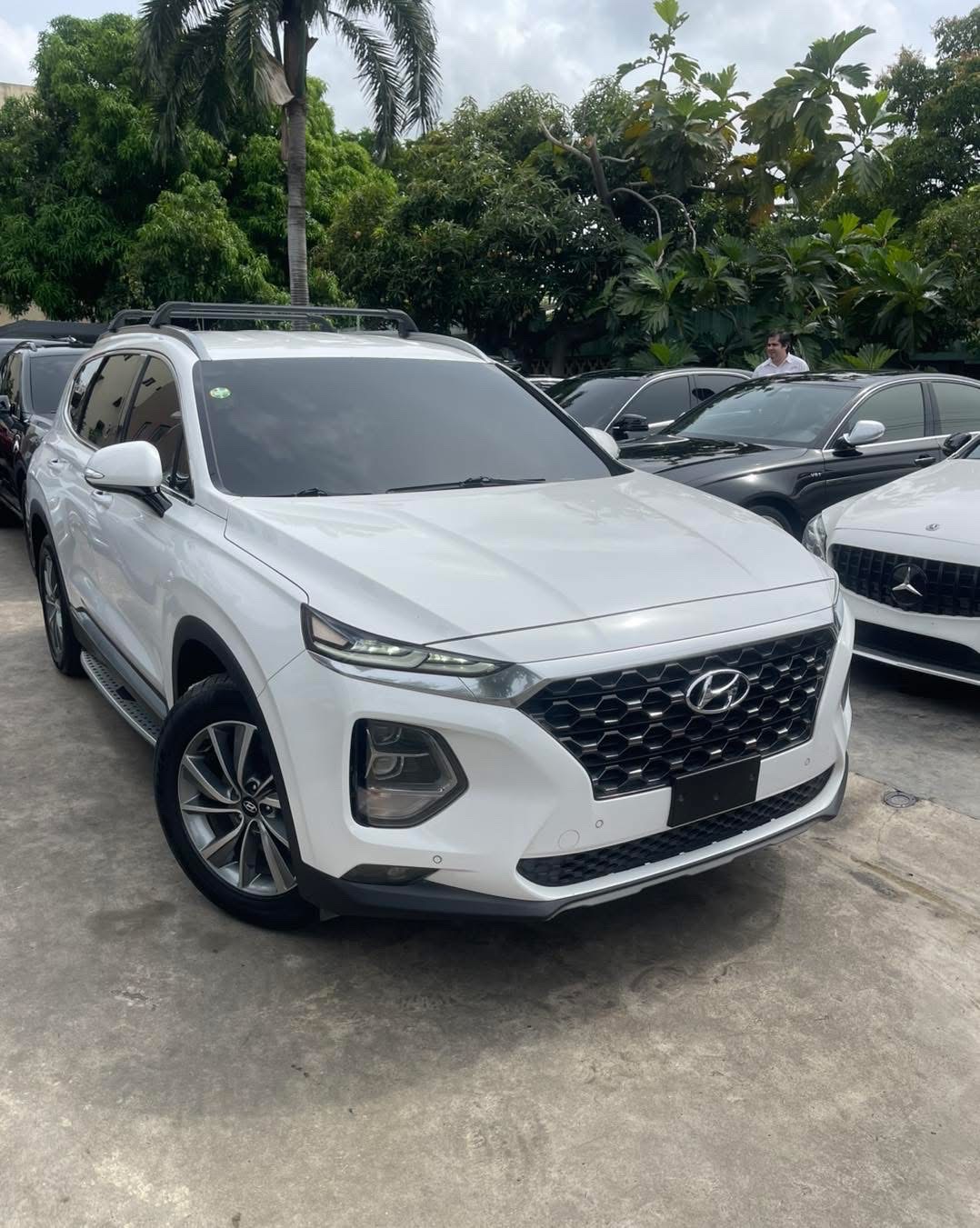 jeepetas y camionetas - HYUNDAI SANTA FE 2019