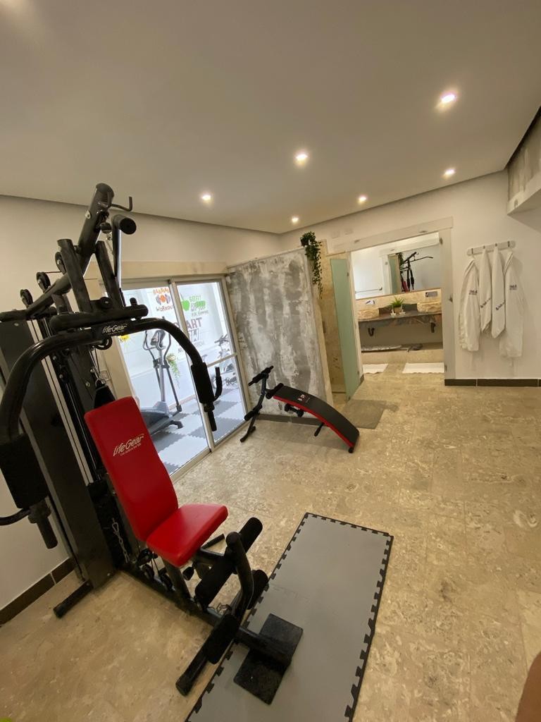 casas vacacionales y villas - villa super moderna en línea de playa en Juan Dolio de 450 mt2  4