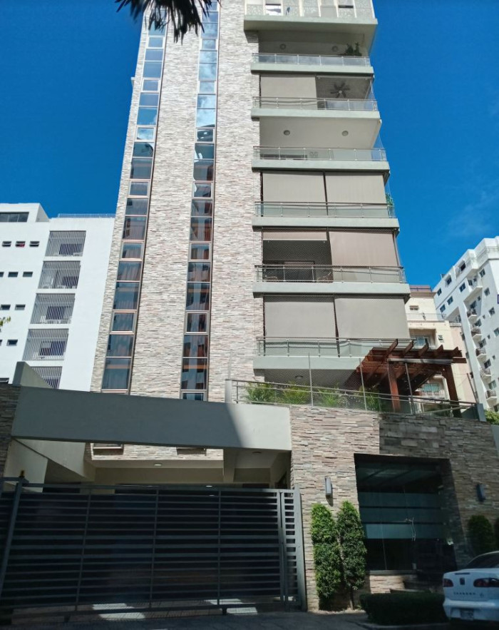 apartamentos - Venta de Apartamento amplio en el Corazón del Naco 1