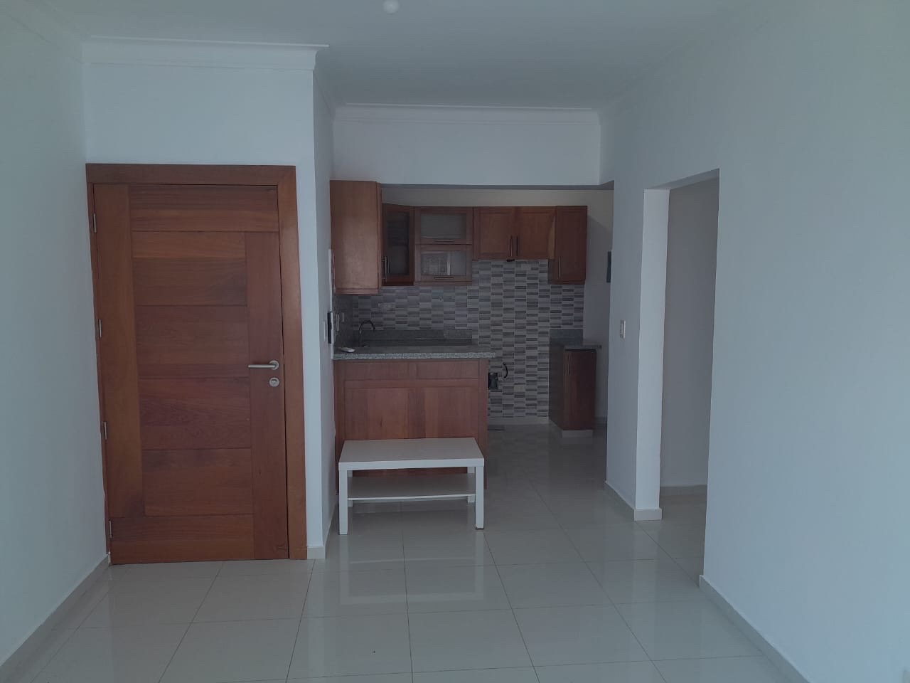 apartamentos - Se alquila en Bella vista 2
