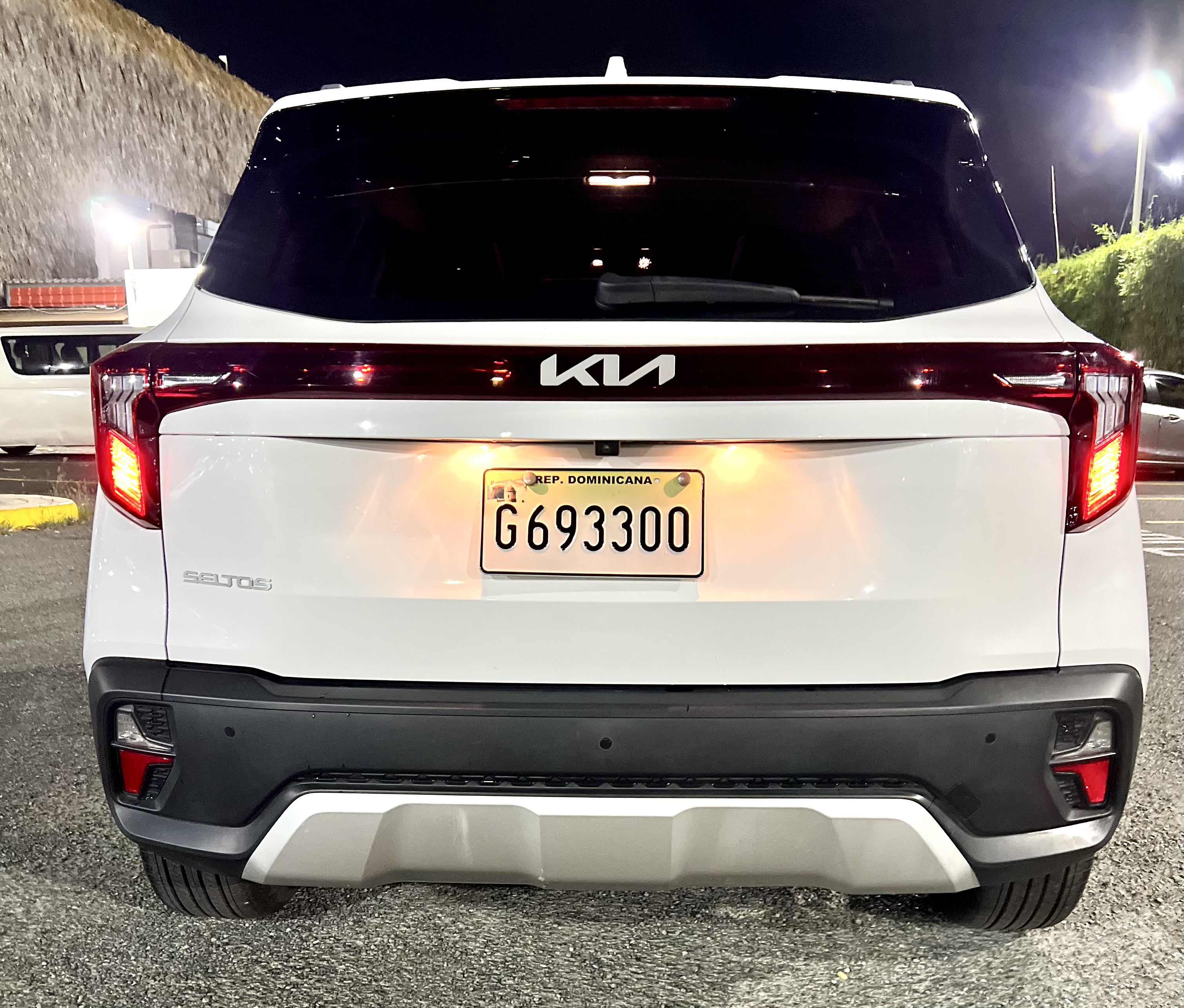 jeepetas y camionetas - EXTRAORDINARIO VEHICULO KIA SELTOS 2024  2
