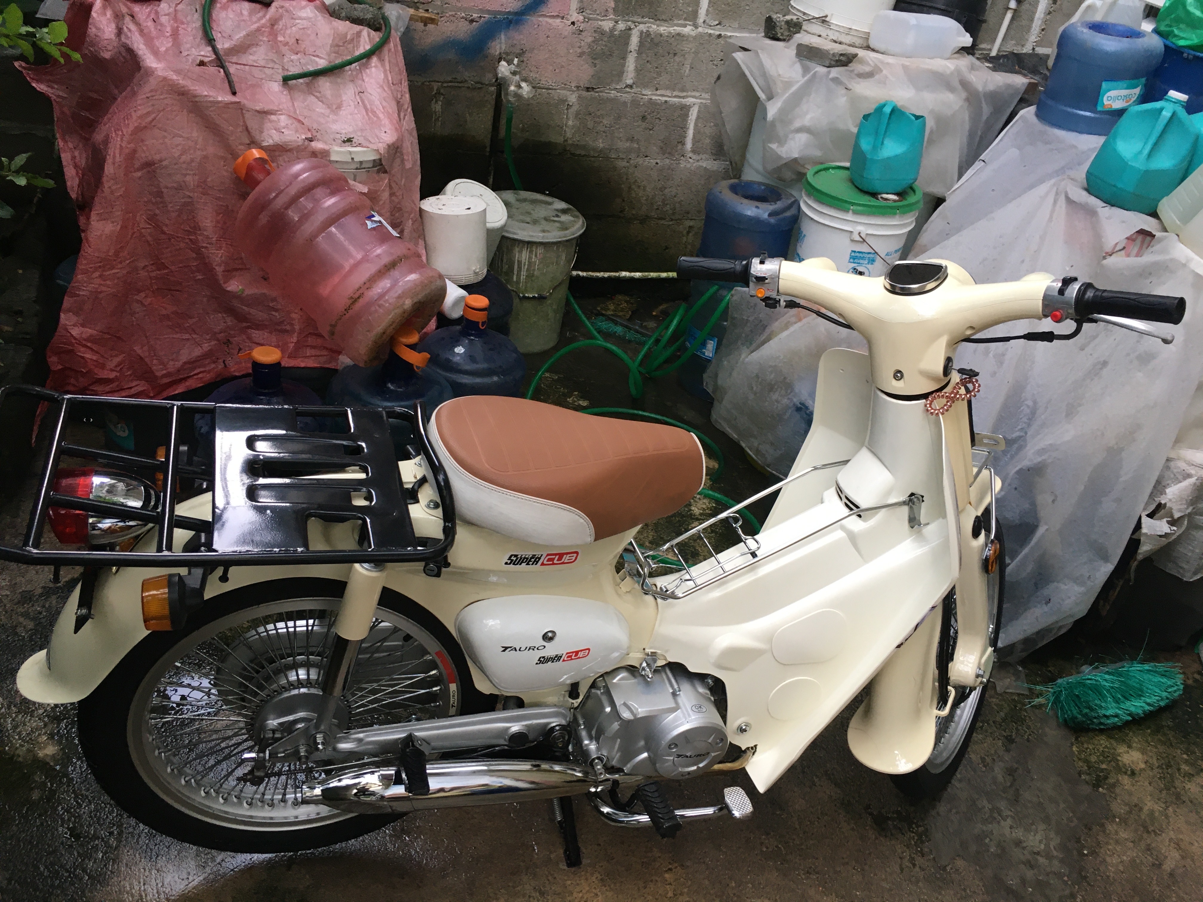motores y pasolas - Tauro super cub 110  1