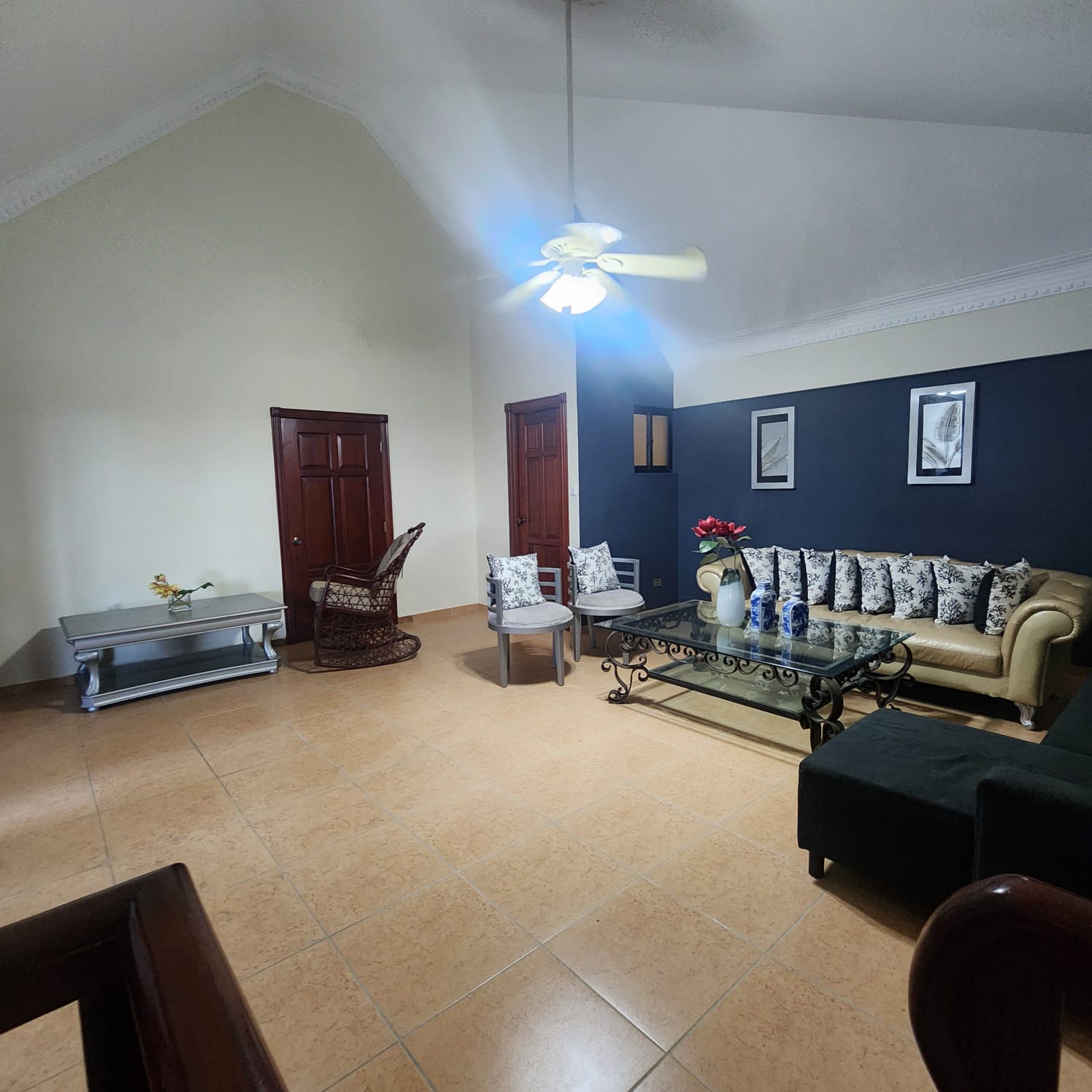 apartamentos - 📍 DIOS – Alquilo Apartamento Amueblado  🏢 Ubicación exclusiva: torre El Vergel 3