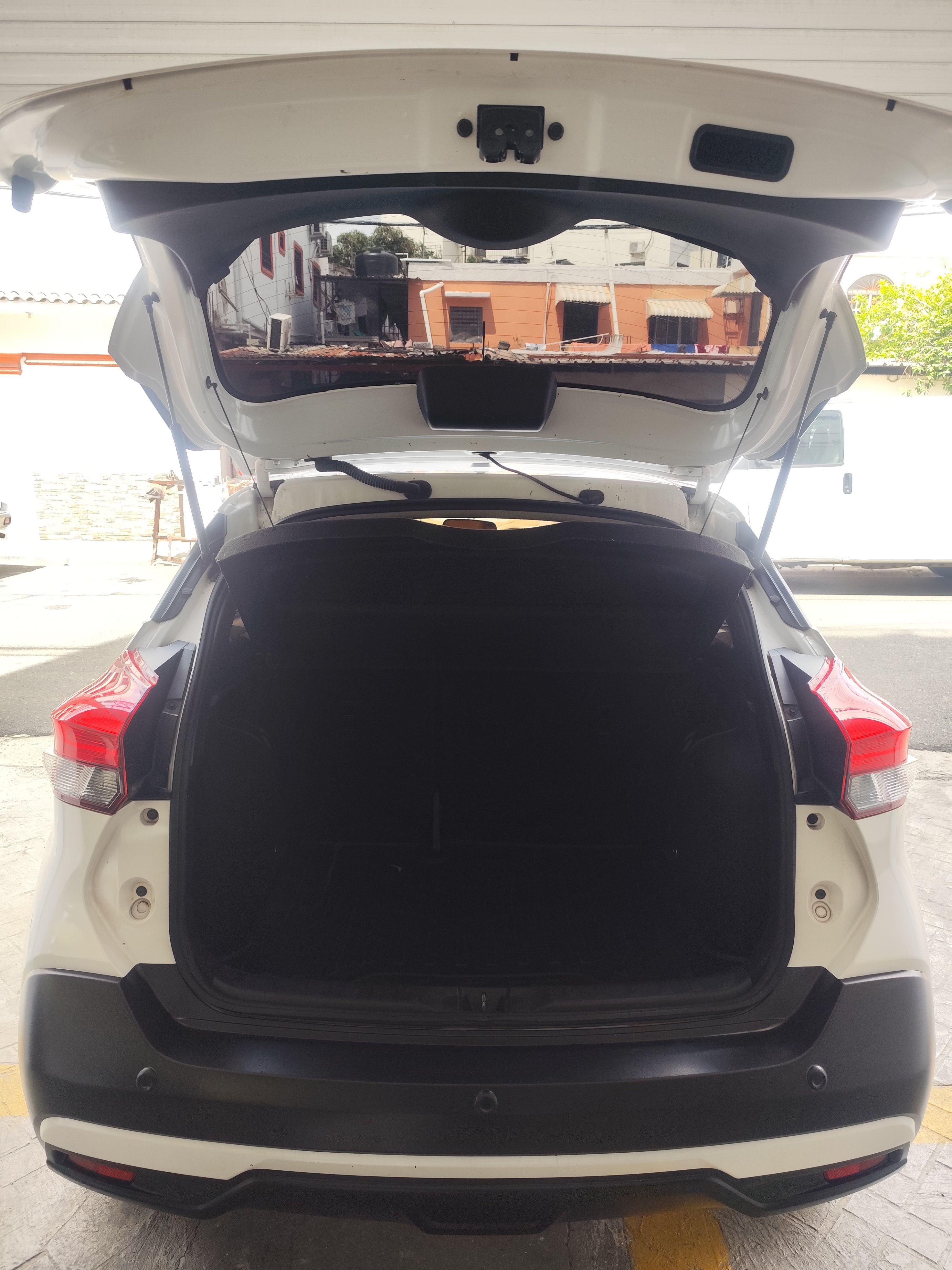 jeepetas y camionetas - Nissan kicks 2021toyota honda Hyundai kia  5