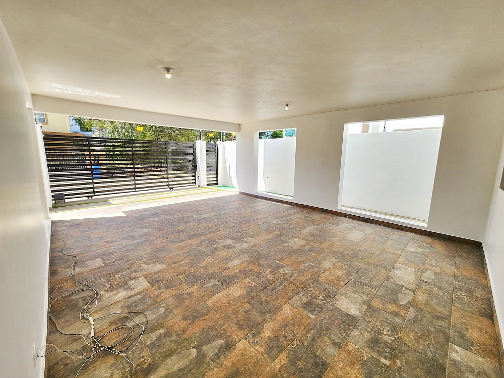 casas - CASA MINIMALISTA PATIO Y TERRAZA VILLA MARIA STGO 4