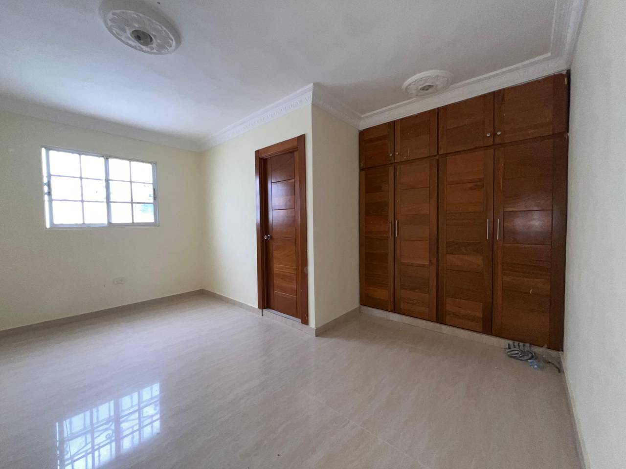 casas - Se vende casa de dos niveles Prado Oriental  5
