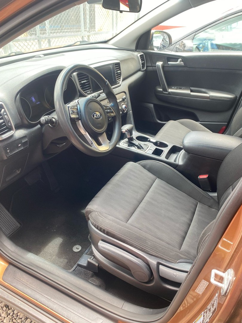 jeepetas y camionetas - Kia Sportage Lx 2020 4