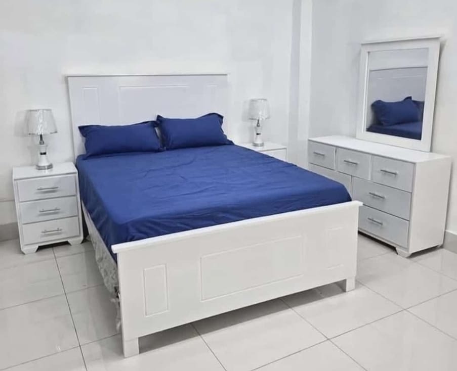 muebles y colchones - Juego de habitación minimalista. 1