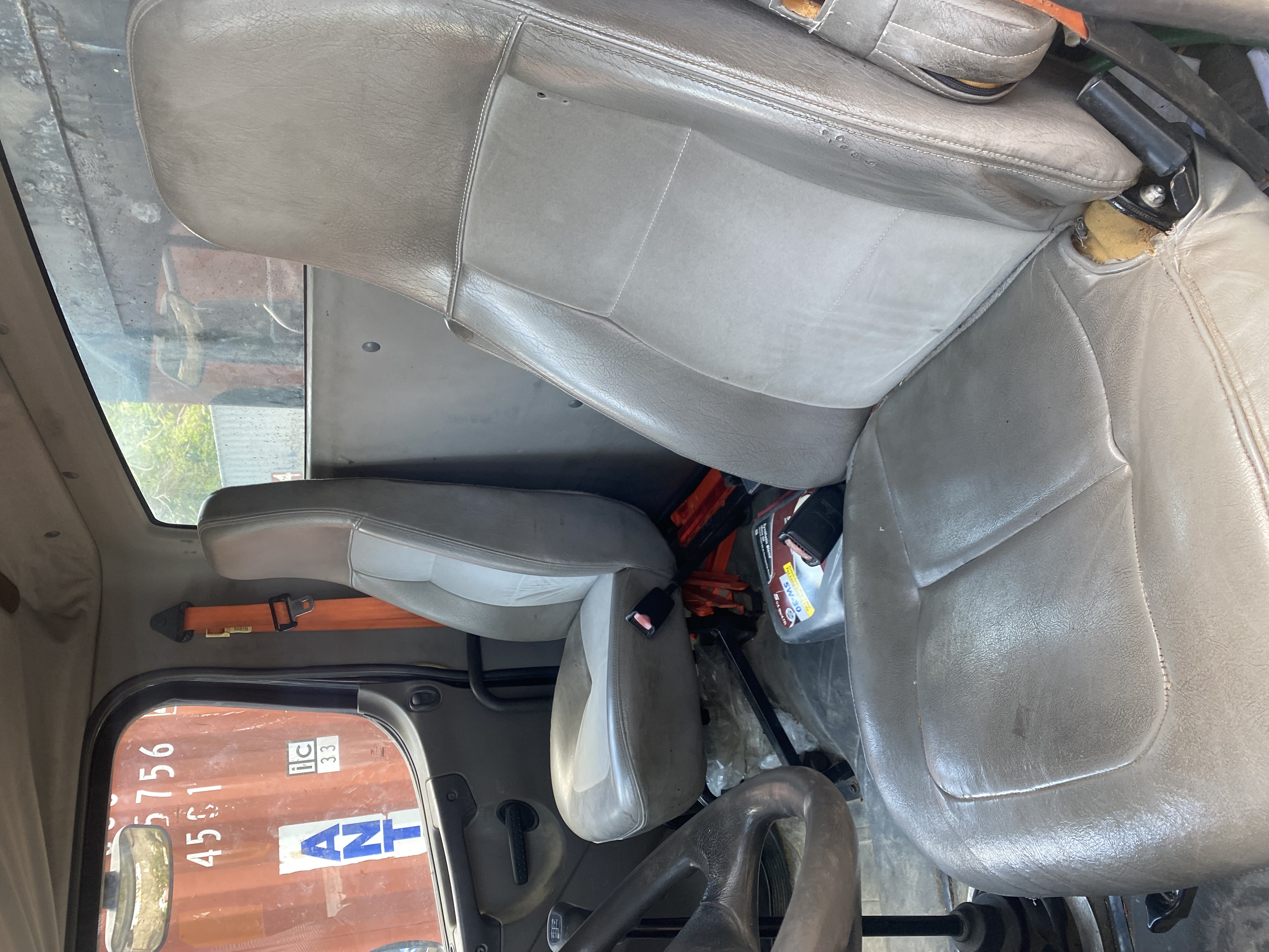 camiones y vehiculos pesados - CAMION VOLTEO 7