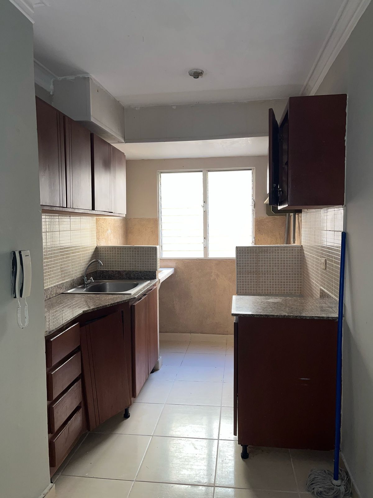 apartamentos - Vendo apartamento Residencial Pablo Mella Morales 7