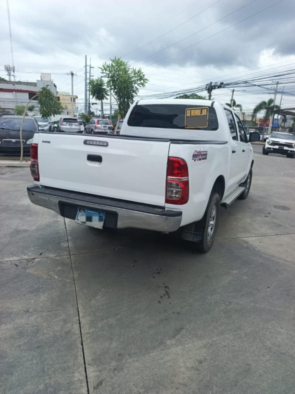 jeepetas y camionetas - Toyota Hilux 2008 4x4 mecanica diesel 5