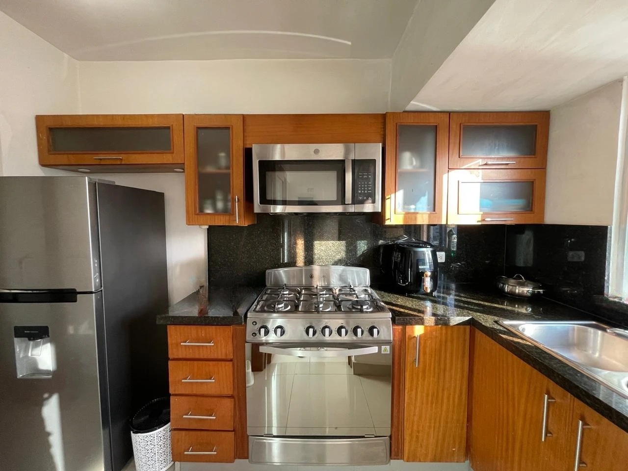 apartamentos - Apartamento de 2 HB Amueblado en Bella Vista 3