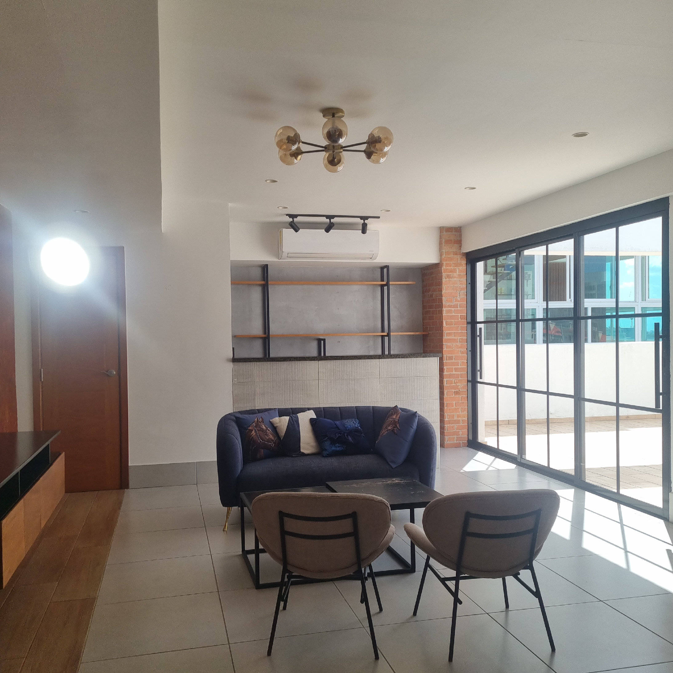 apartamentos - *EN EL VERGEL IMPECABLE TORRE  IDEAL PARA EJECUTIVO PERFECTA UBICACION*

 8