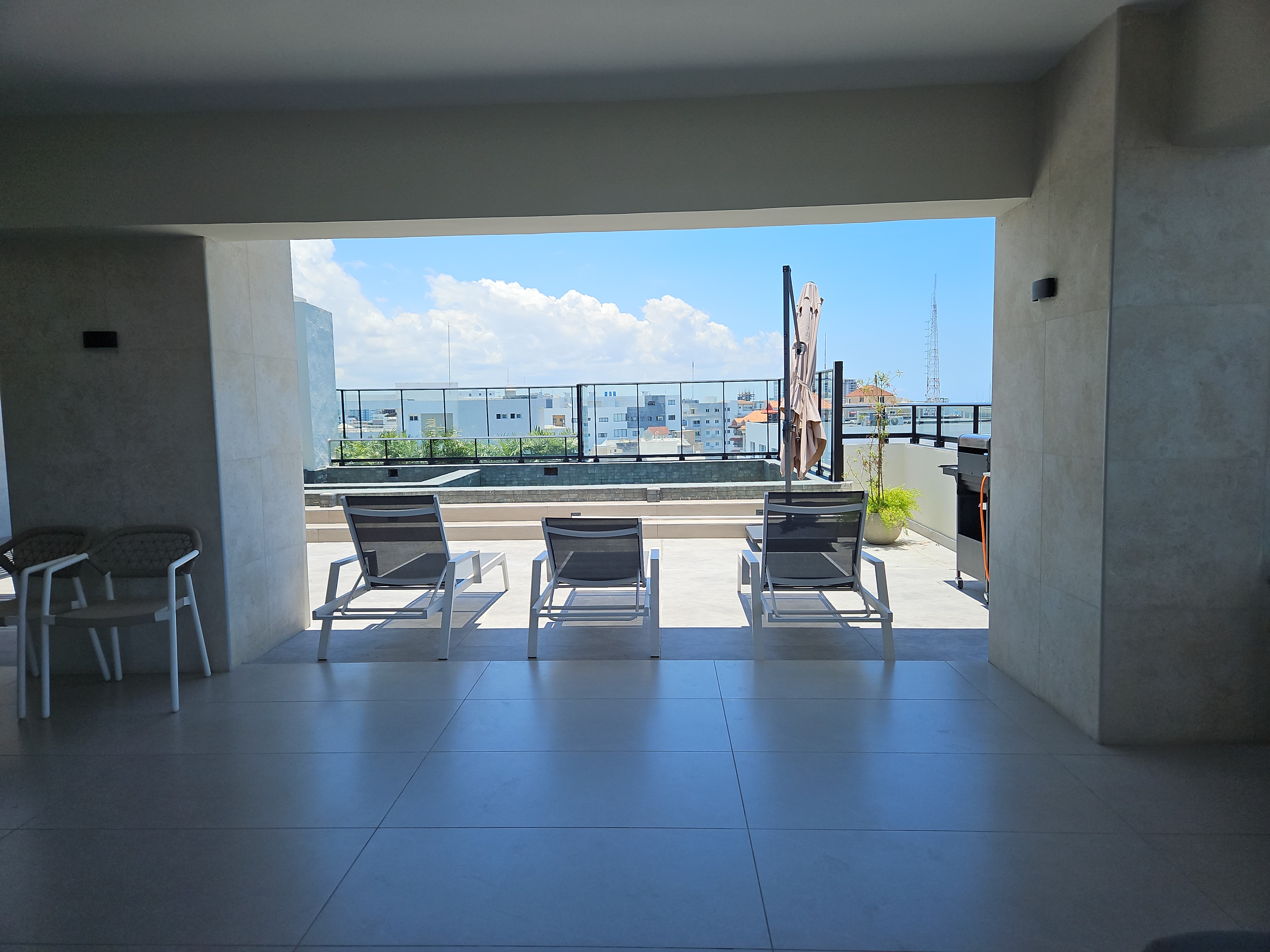 apartamentos - Alquiler de Apartamento en Evaristo morales 4