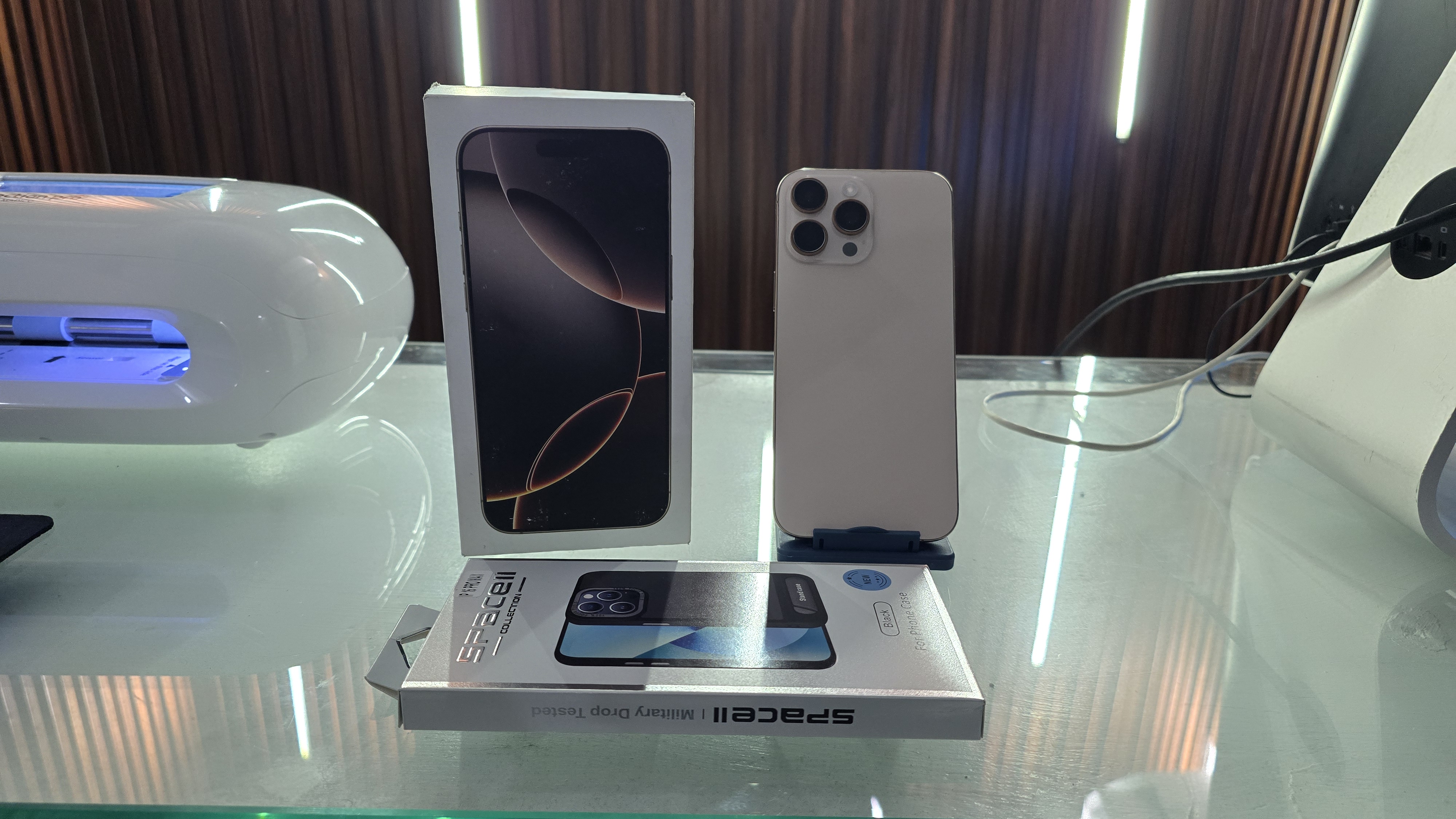 celulares y tabletas - iPhone 16 Pro Max 256GB Desert en su caja factory 1