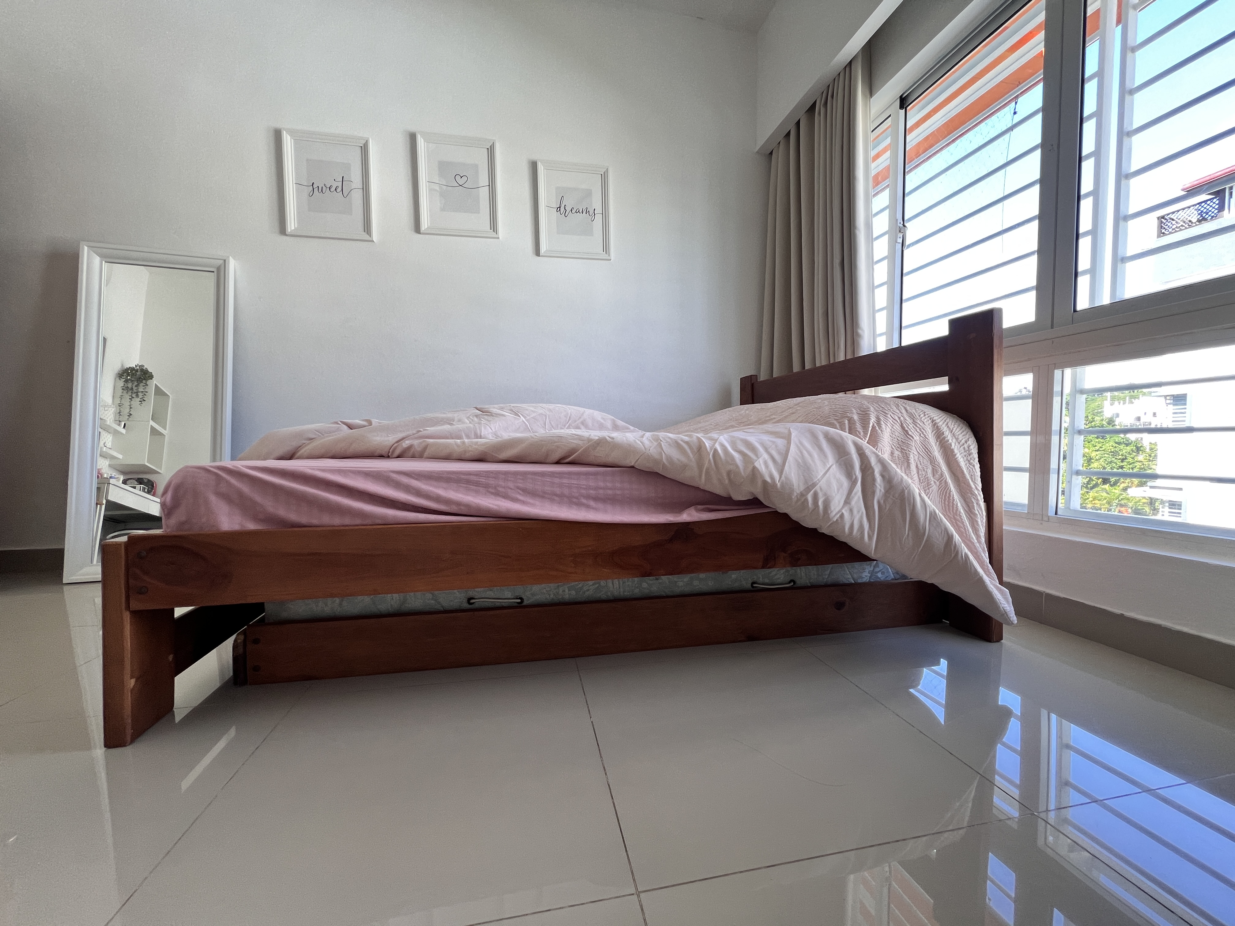 muebles y colchones - CAMA KING con colchón + Twin debajo sin colchon 0