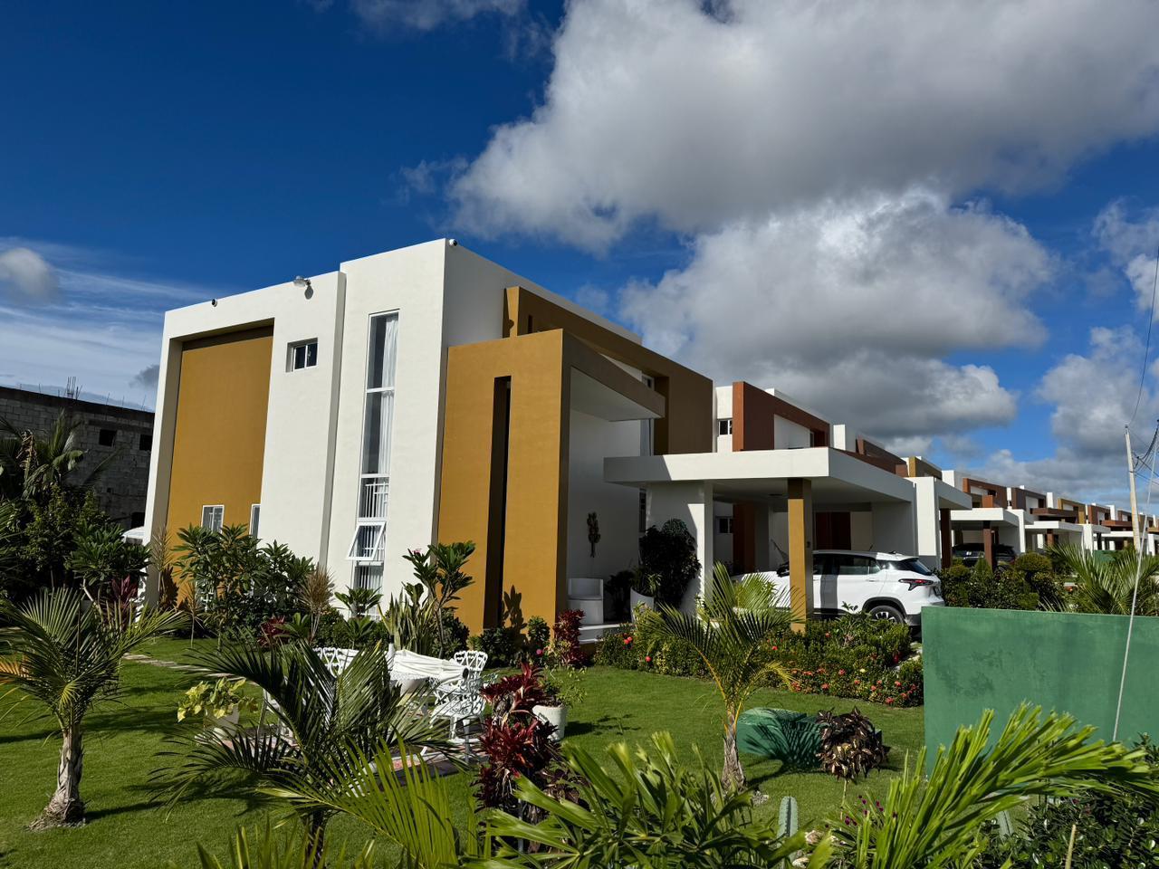 casas - VENDO casa AMUEBLADA en Higuey en Nature Residences  0