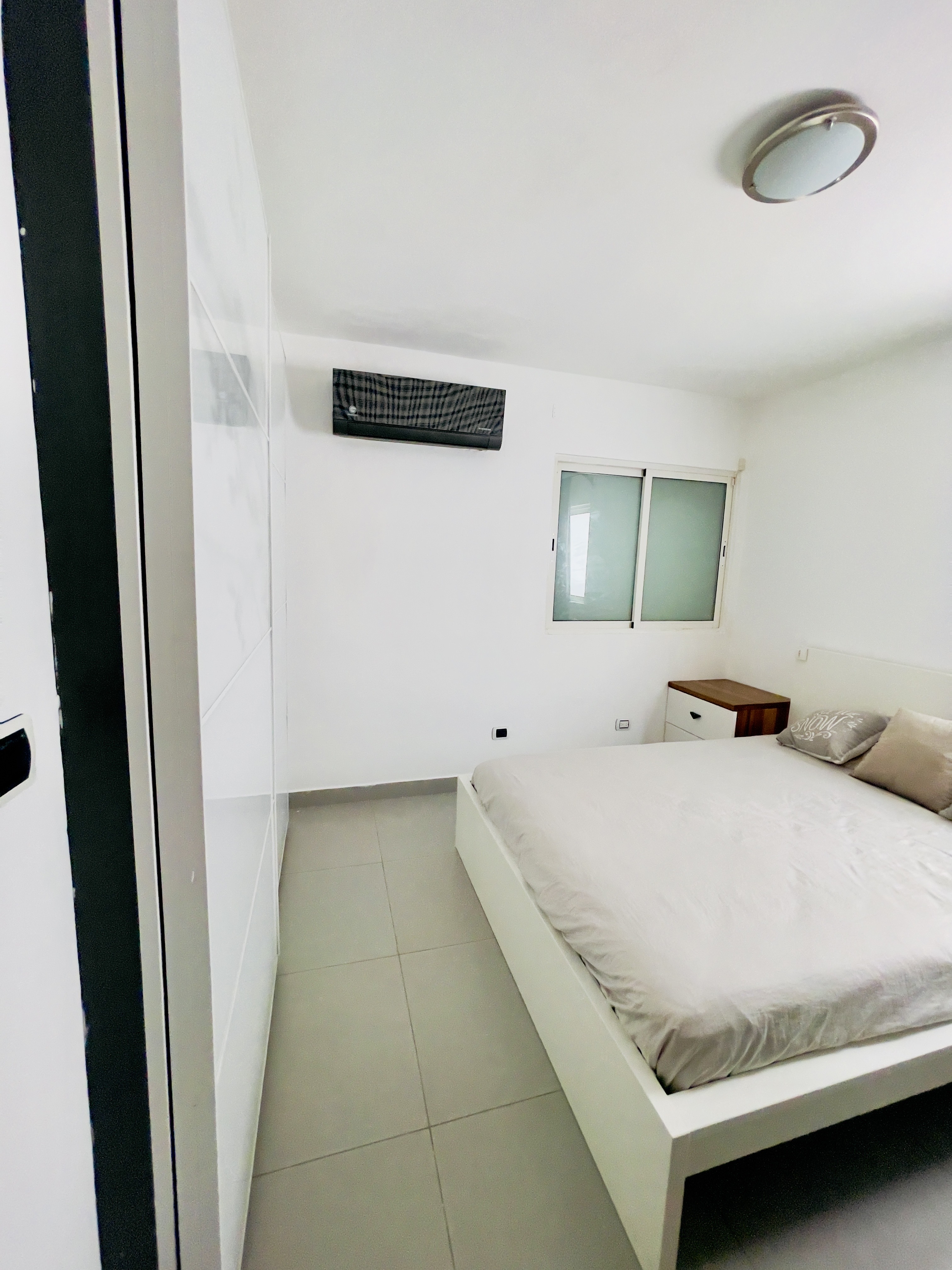 habitaciones y viviendas compartidas - HABITACIÓN AMUEBLADA EN BELLA VISTA 2